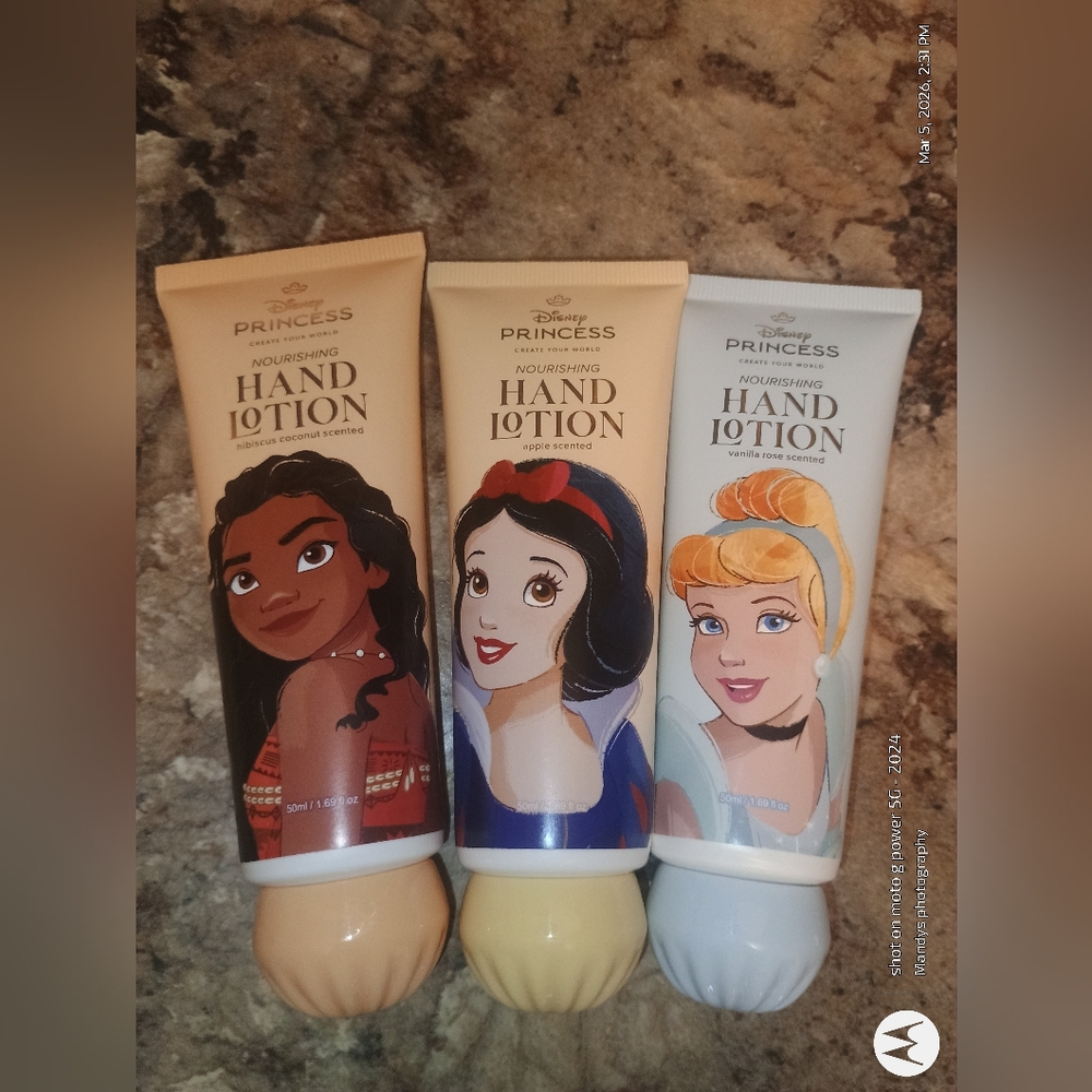 Disney Princess Hannah Creams Cinderella Moana Snow White New - Picture 3 of 3